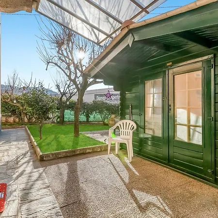 Apartment Butterfly - Happy