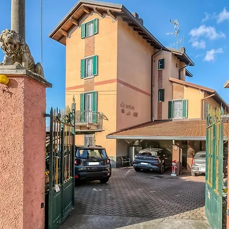 Butterfly Apartment: Maggiore With Balcony - Happy Luino