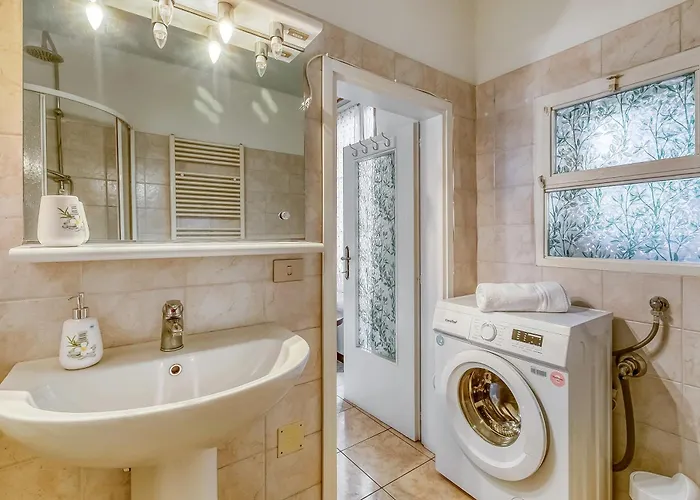 Butterfly - Happy * Luino